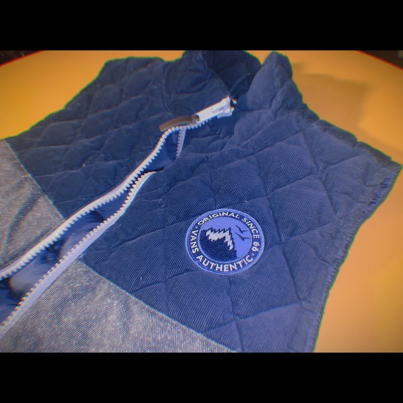 Vans Vest - Picture 2 of 4